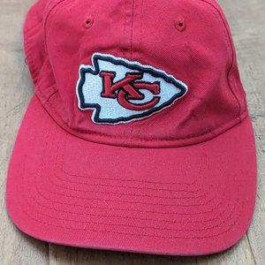 NFL New Era 9FORTY Kansas City Chiefs Women's Adjustable Velcro Strap Hat